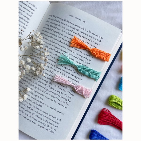 Bookmark,Set of 3 Macrame Magnetic Bookmark, Handmade bookmark