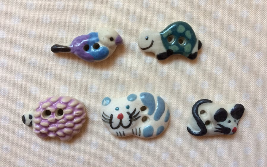 Cute bird, tortoise, hedgehog, mouse and cat buttons