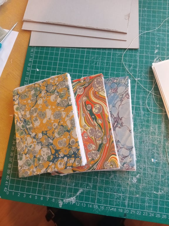 Accordion sketchbook A6 6 panels cotton rag paper printed marbled cover