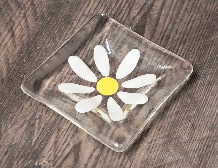 Fused Glass - Pretty Daisy Trinket Dish or Tea Light Holder