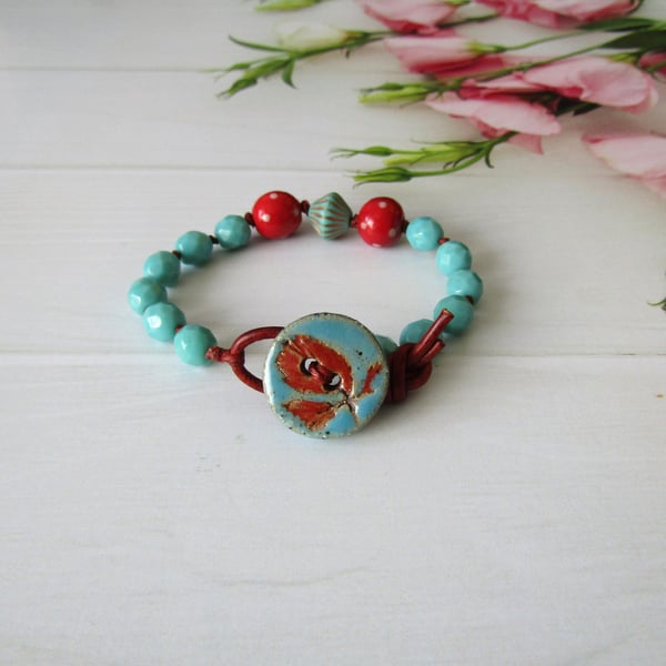 Red & Blue Leaf Button Beaded Bracelet 