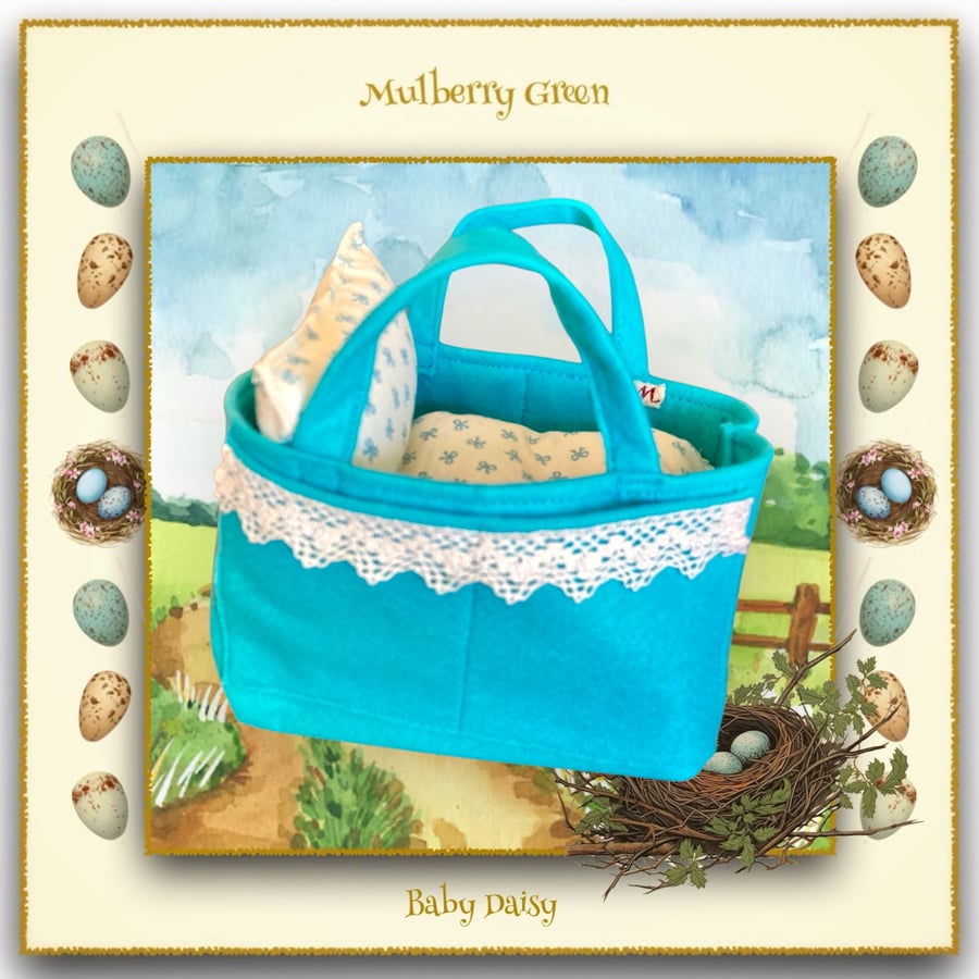 Turquoise Baby Daisy Carrycot with Pockets