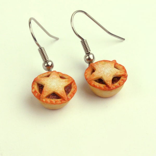 Mince pie earrings