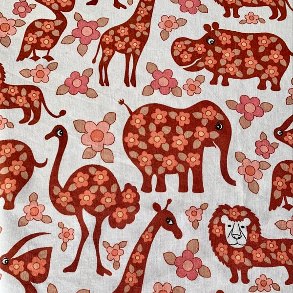 Retro Safari Zoo Animals Elephant Giraffe Hippo Pink Red 60s 70s Vintage Fabric