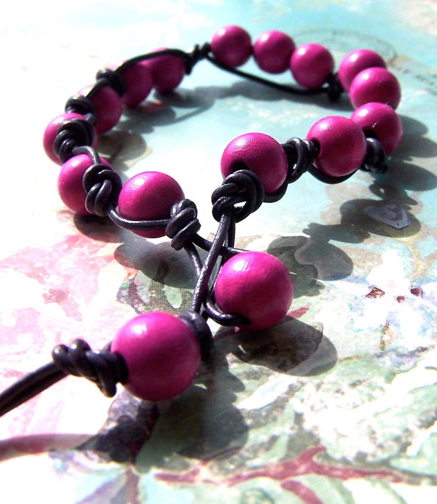 Pink Bracelet, Leather Knotted Pink Wood Beads, Boho On Trend