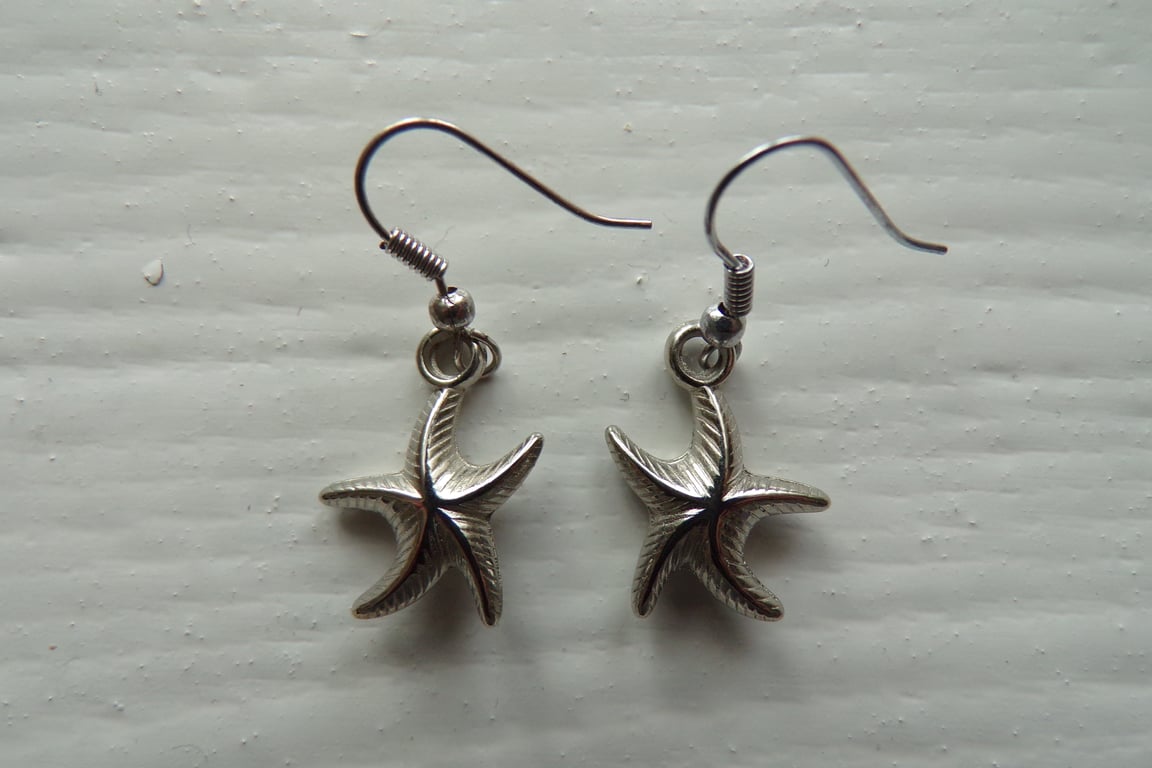 Starfish Earrings: Hypoallergenic Silver Plated Fishhook Dangle