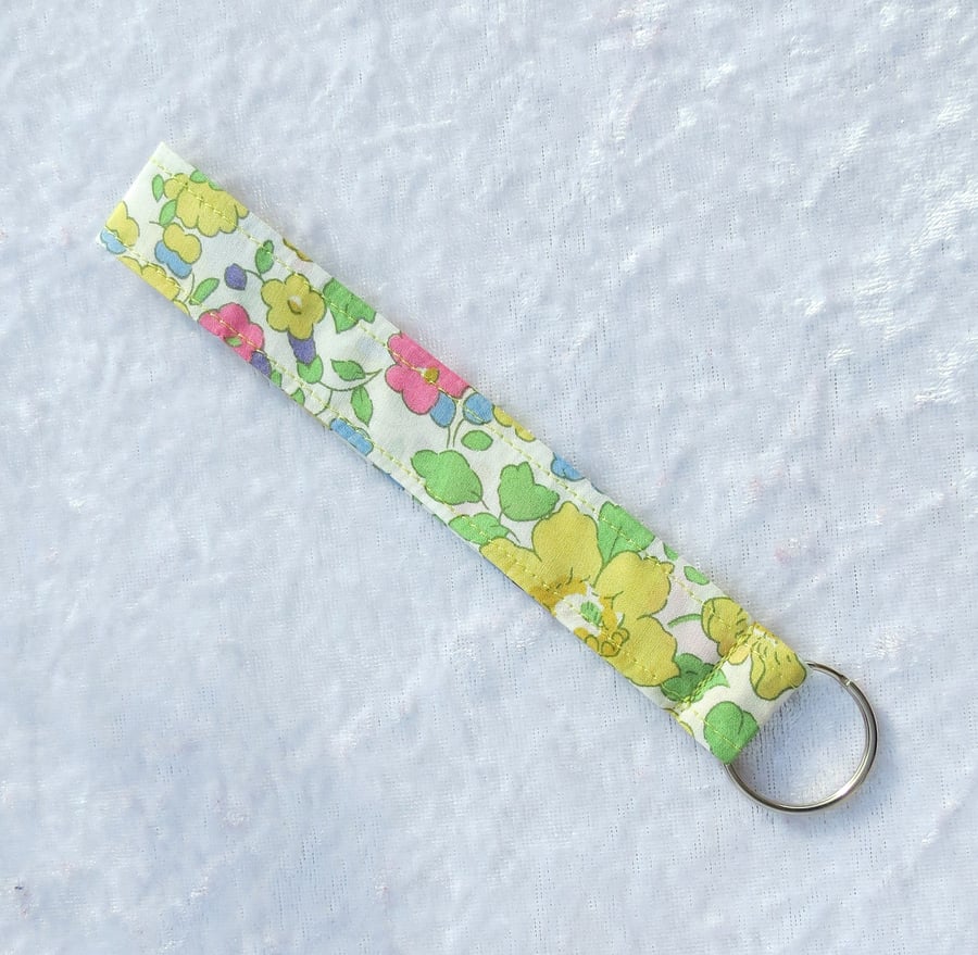 Liberty Tana Lawn wristlet, key strap, keyring, organic lawn