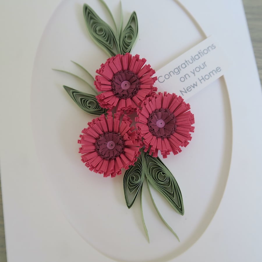 Handmade new home card with quilled flowers