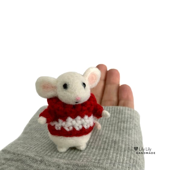 Mouse, Alfie, needle felted by Lily Lily Handmade