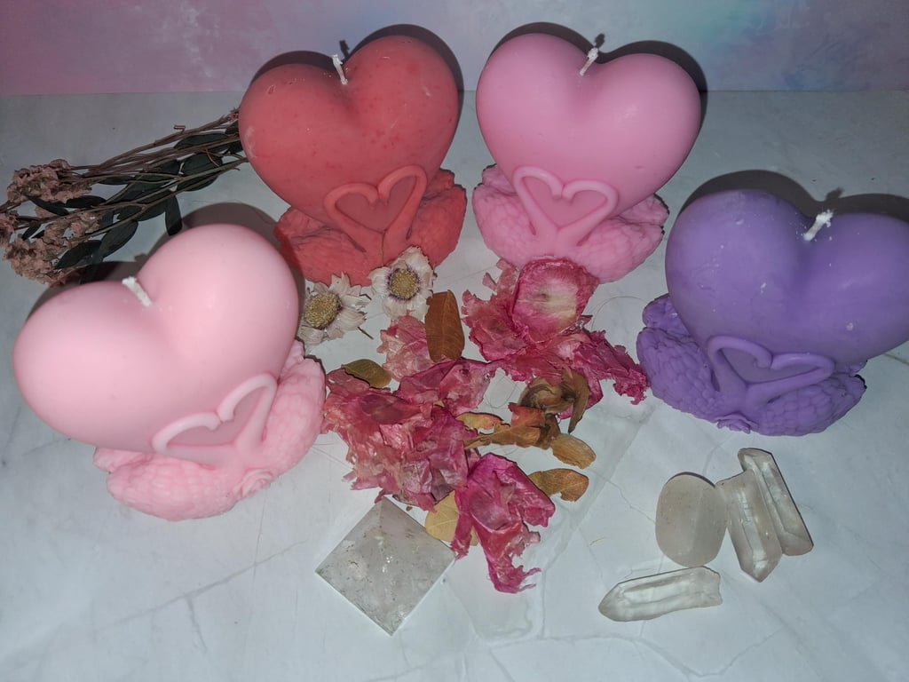 Heart - Hand poured Kerasoy Wax Candle