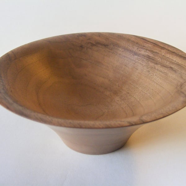 Walnut bowl trumpet shaped
