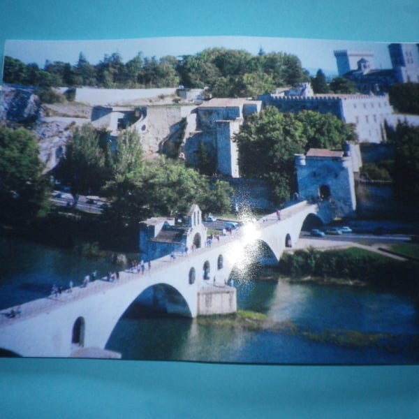 Pont D'avignon, where one dances....great depiction, ref 3984