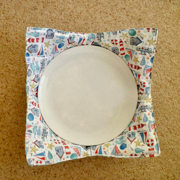 Bowl Holders, Cosies, Pasta Dishes and Plates