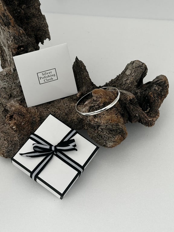 shiny shiny shiny - Sterling silver stacking bangle 