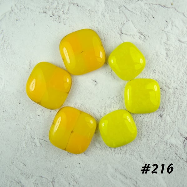6 x yellow art glass cabochons, for jewellery making, crafting (216)