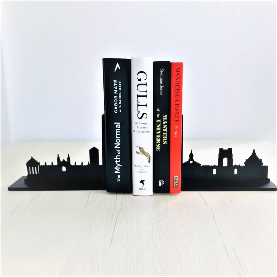 Cambridge Skyline Modern Bookends