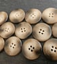 1" 25mm 40L Polyester Horn Buttons x 6 pieces - Image 3