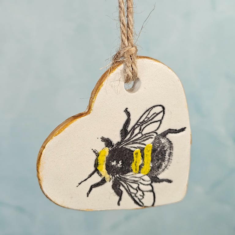 Air Dry Clay Diffuser - Bumble Bee Heart Hanging Ornament