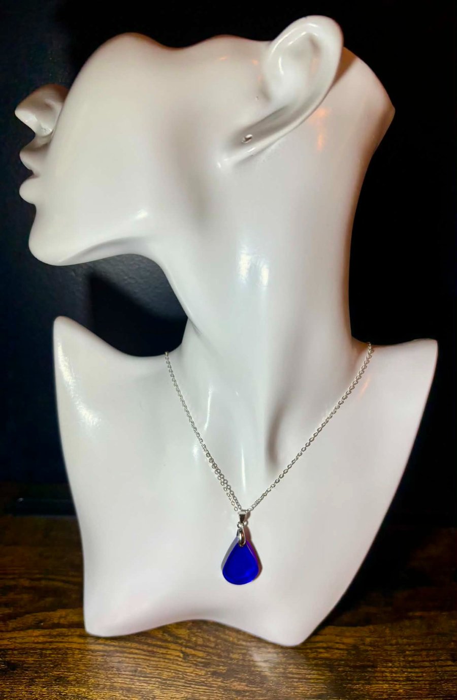 Handmade Silver Tone Purple Resin Pendant Necklace