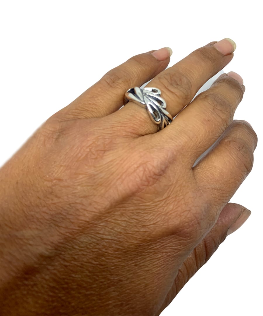 Leaves ring in sterling silver