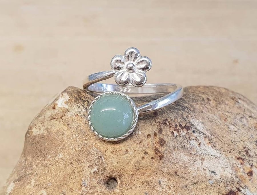 Green Aventurine Flower Ring. Adjustable 925 sterling silver rings for women