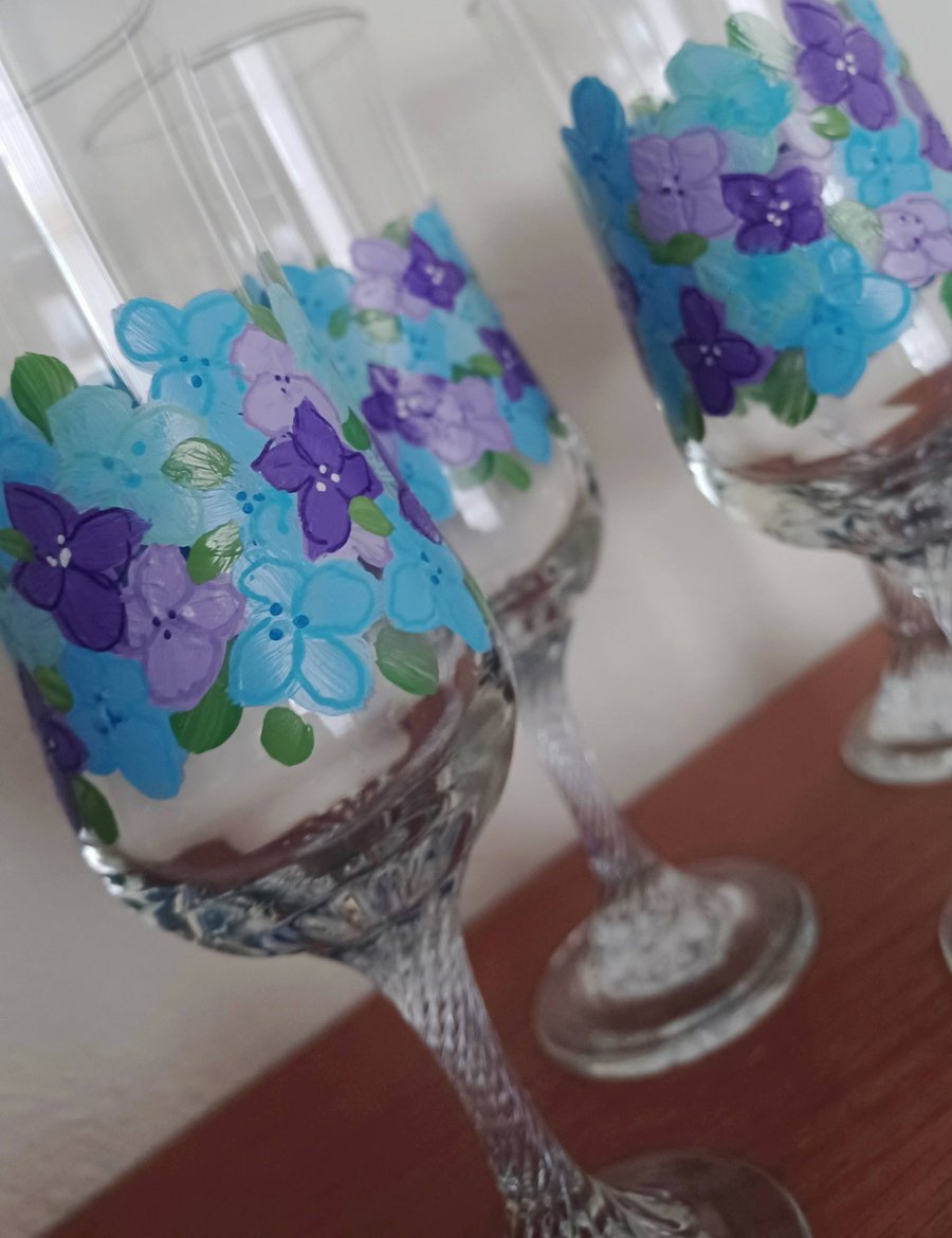 Handpainted Floral Hydrangea Champagne Flutes Set of 4