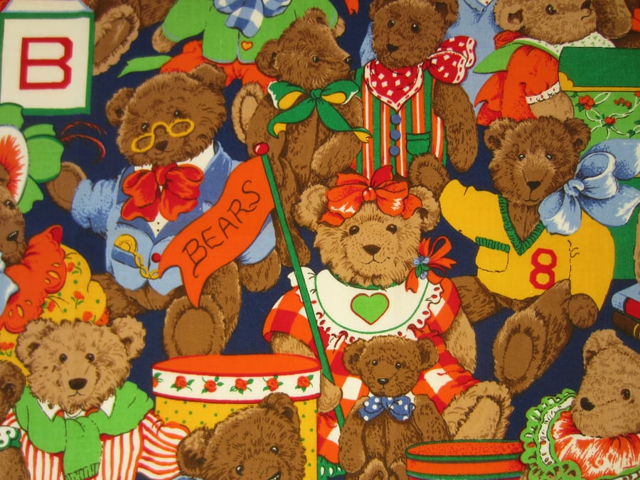 SALE Teddy Bears Fabric. Fat Quarter Remnant