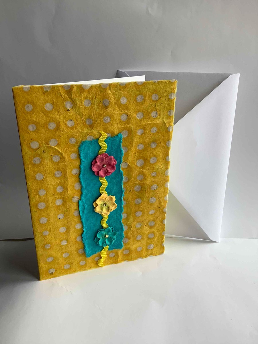 3 pretty flowers card 