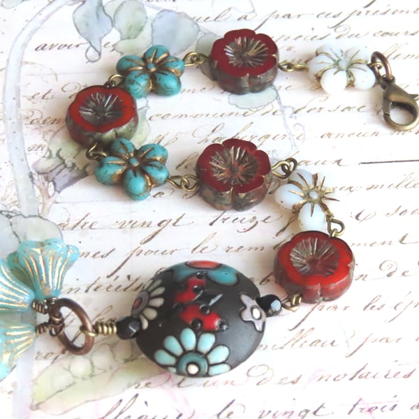  Handmade Ceramic Golem Studio Flower and Ladybird Bead Bracelet