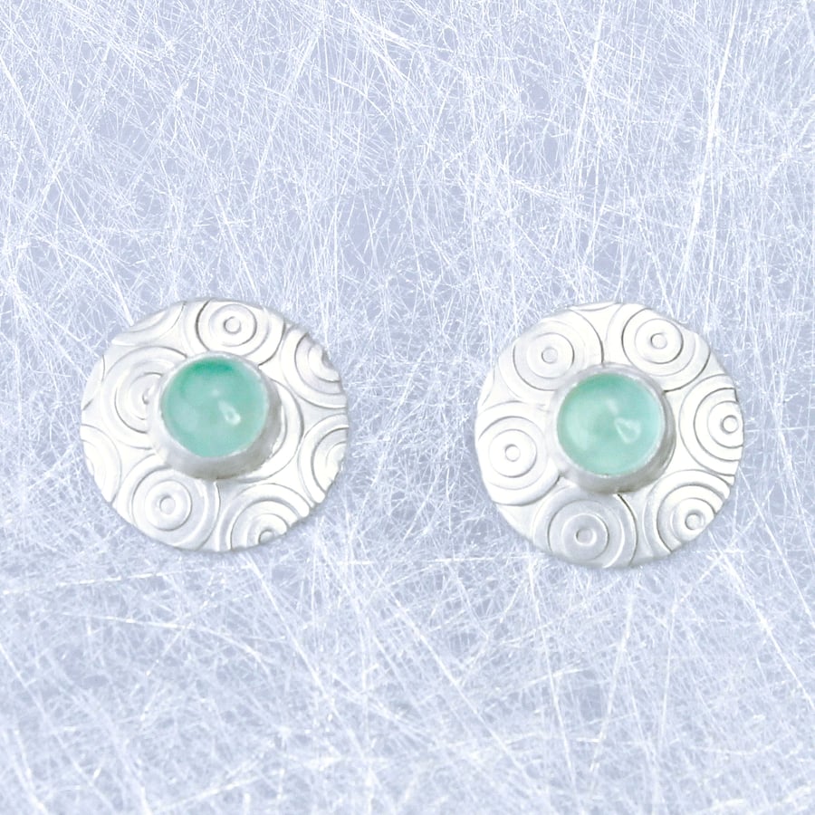 Satin silver ear studs, Aqua Chalcedony stone with embossed circle pattern, sml.