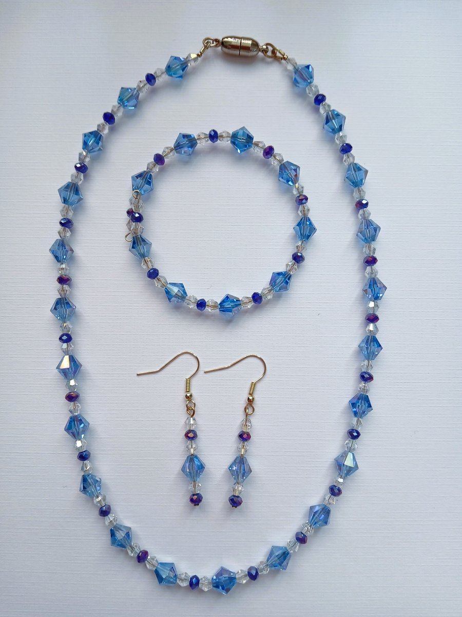 Lilac crystal necklace, bangle and earring set 272