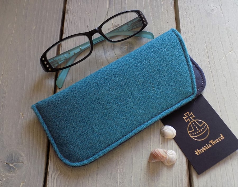 Harris Tweed eyeglasses case in aquamarine