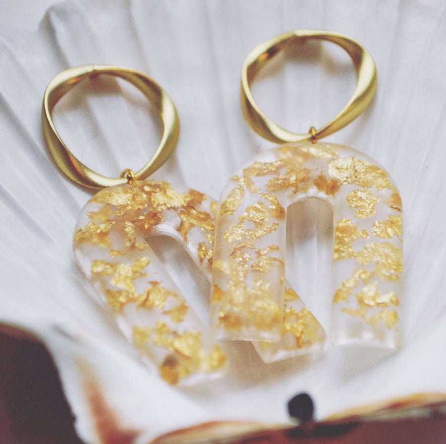 GOLDEN earrings, dangle earrings, drop earrings, pattern earrings, resin earring