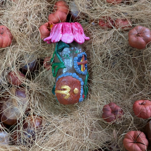 Fairy house, fairy door ornament 