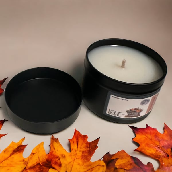 Harvest Moon Scented Luxury Candle 
