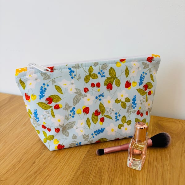 Make up bag, small toiletry bag, water resistant lining, blue floral pattern