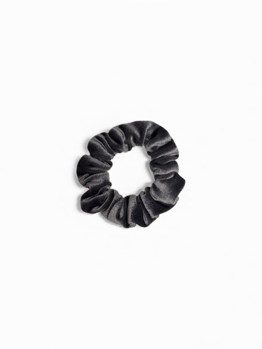 Grey Velvet Scrunchie - Regular