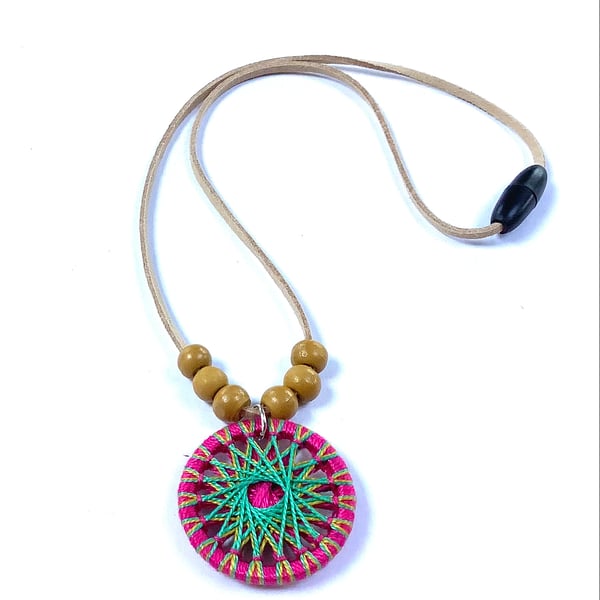 Zwirnknopfe Button Pendant