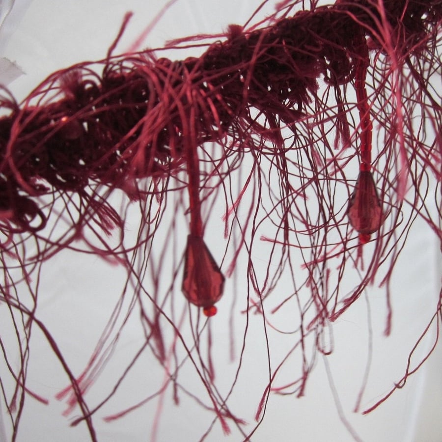 1m Beaded Wine Red Fuzzy Trim