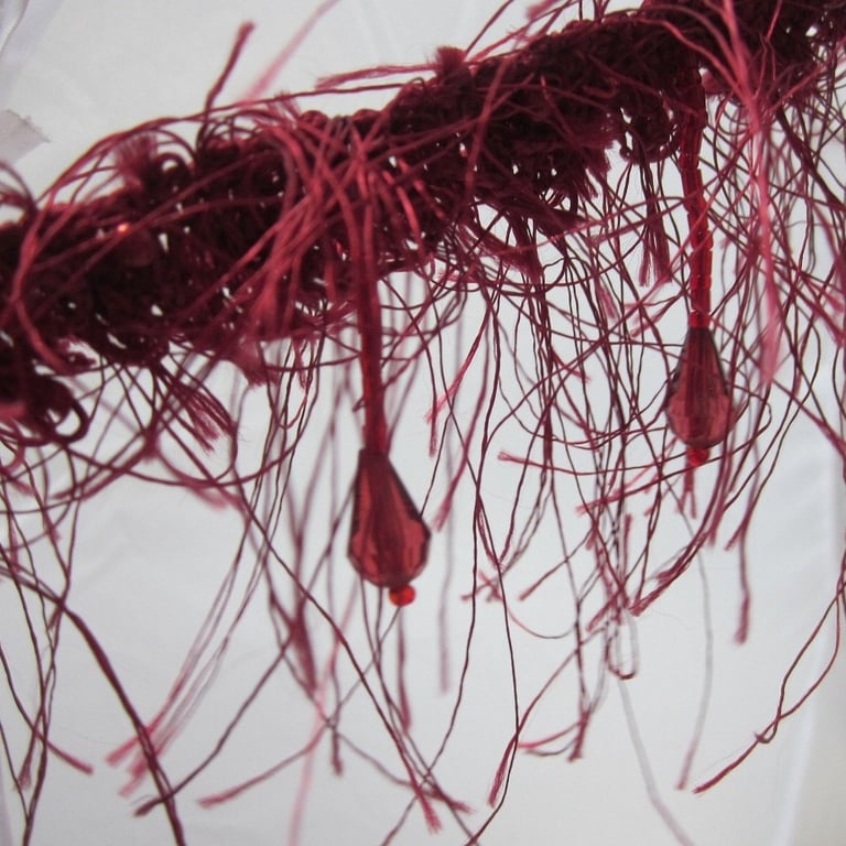 1m Beaded Wine Red Fuzzy Trim