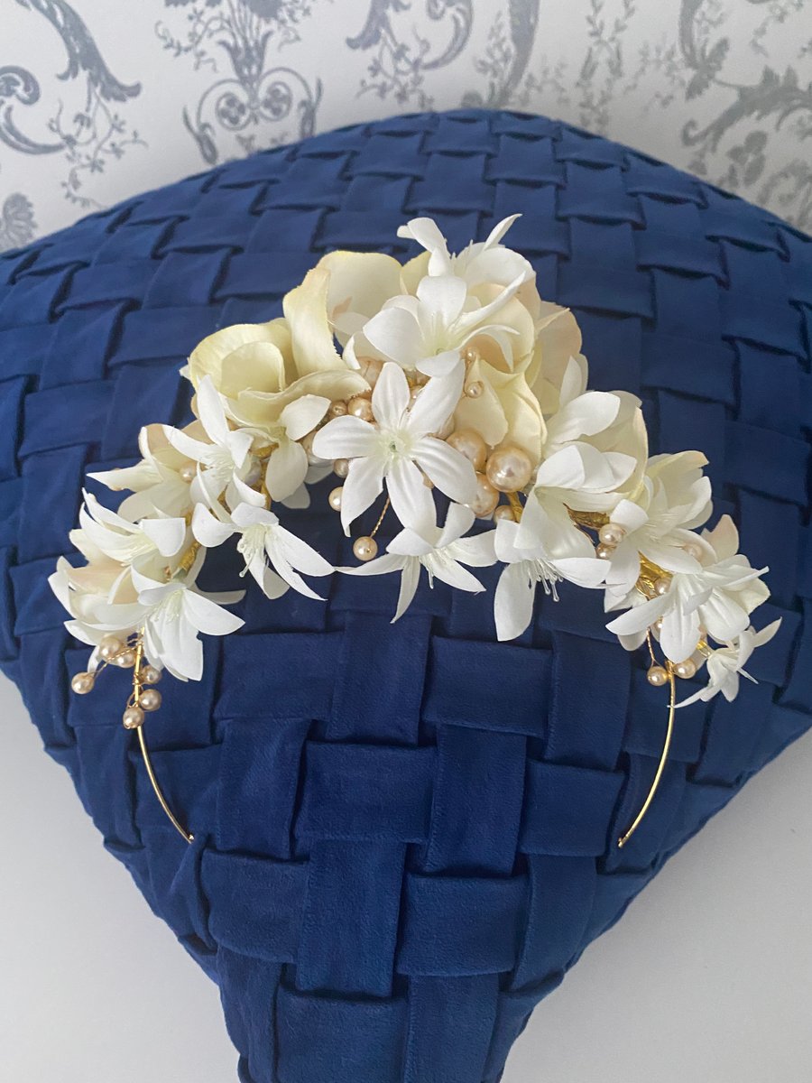 The Lilian - Bridal headdress- Fairy tiara- Wild flower tiara- Vintage tiara