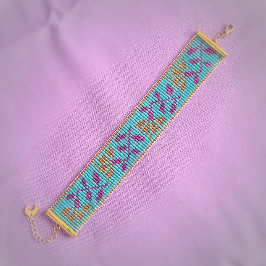 Beaded Floral Bracelet