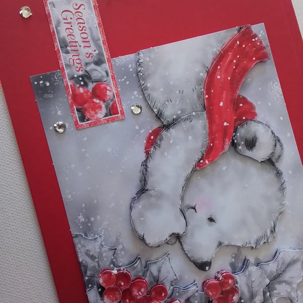 Christmas card and gift tag set. Bear and berries. Seasons greetings. Ref 296