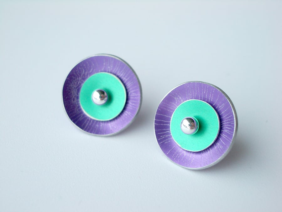 Circle earrings studs in purple and green
