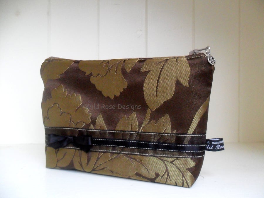   Green brocade make up bag