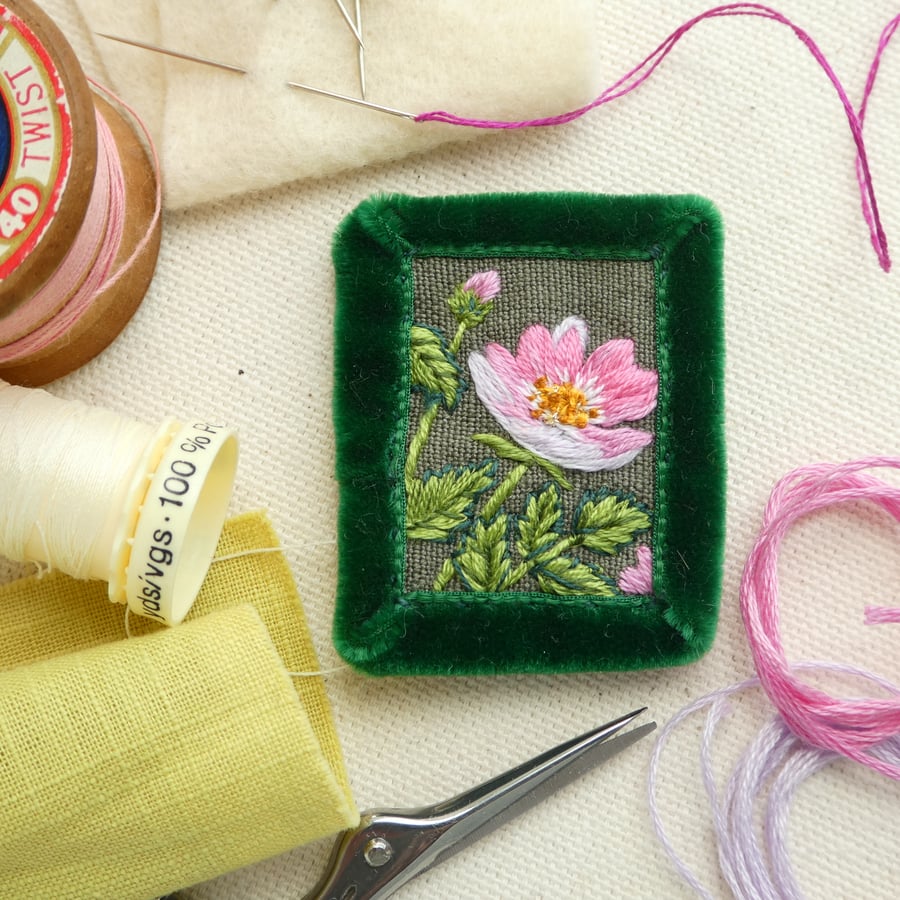Wild Rose Brooch - hand stitched 