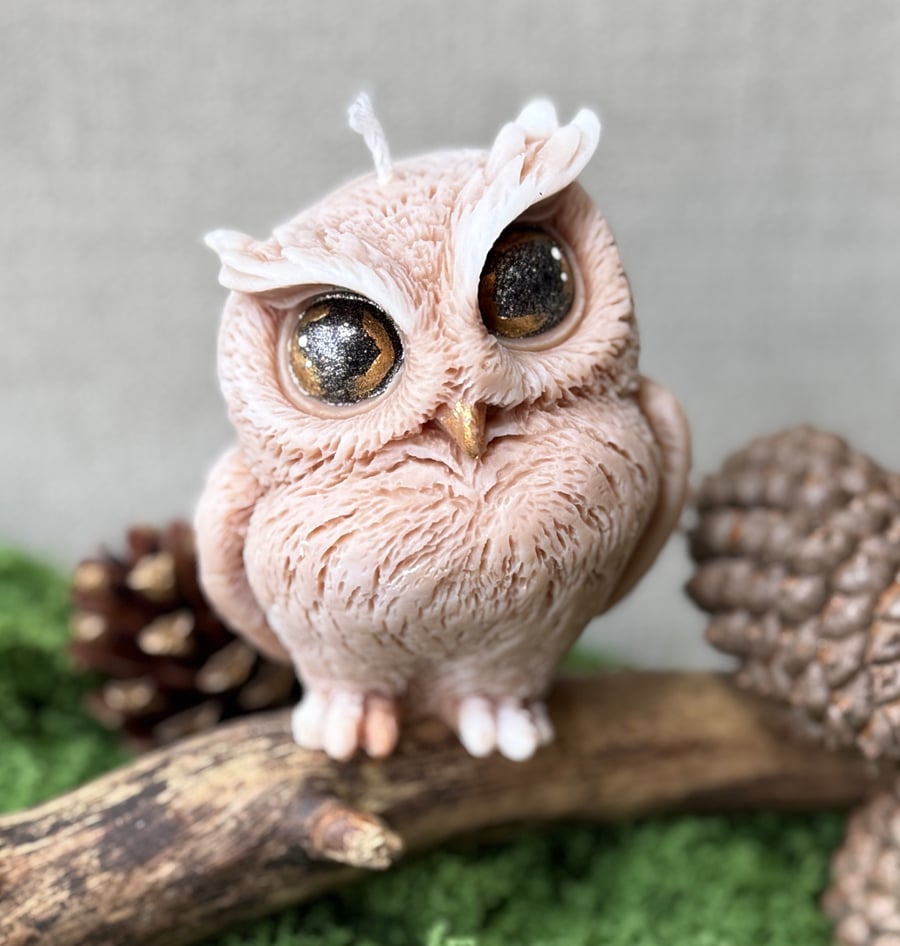 Handmade Owl Candle in Natural Beeswax – Woodland Animal Gift 
