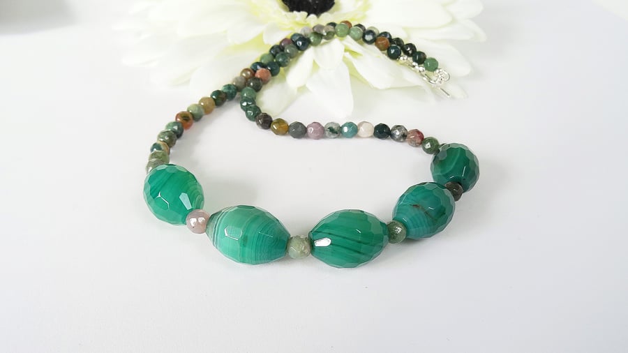 Faceted Agate Necklace, Green Necklace, Unique Necklace, Handmade Necklace.