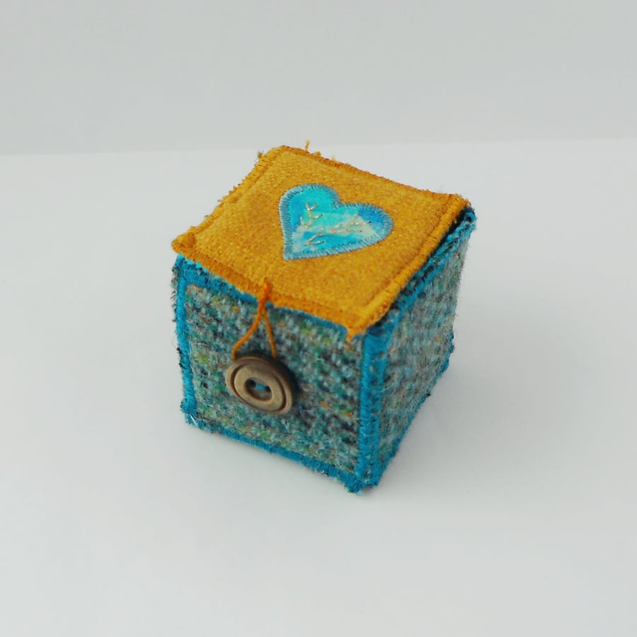 Fabric keepsake box, jewellery box