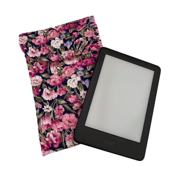 Handmade Fabric Tablet Kindle Sleeve – Padded Cotton Pouch with Press Stud Closu